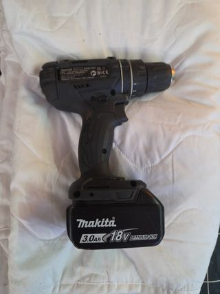 Taladro Makita 18V 3.0Ah