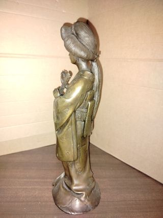Geisha japonesa bronce