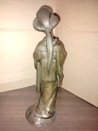 Geisha japonesa bronce