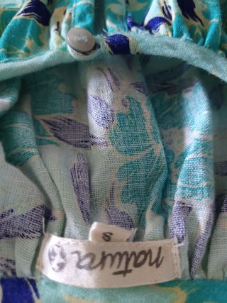 Vestido azul turquesa estampado