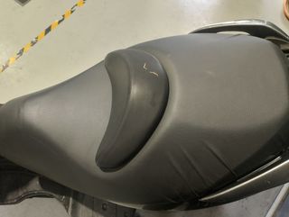 Suzuki Burgman 200cc. PANTALLA O CUPULA