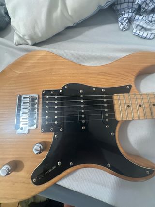 Yamaha Pacifica guitarra eléctrica  VENTA en mano