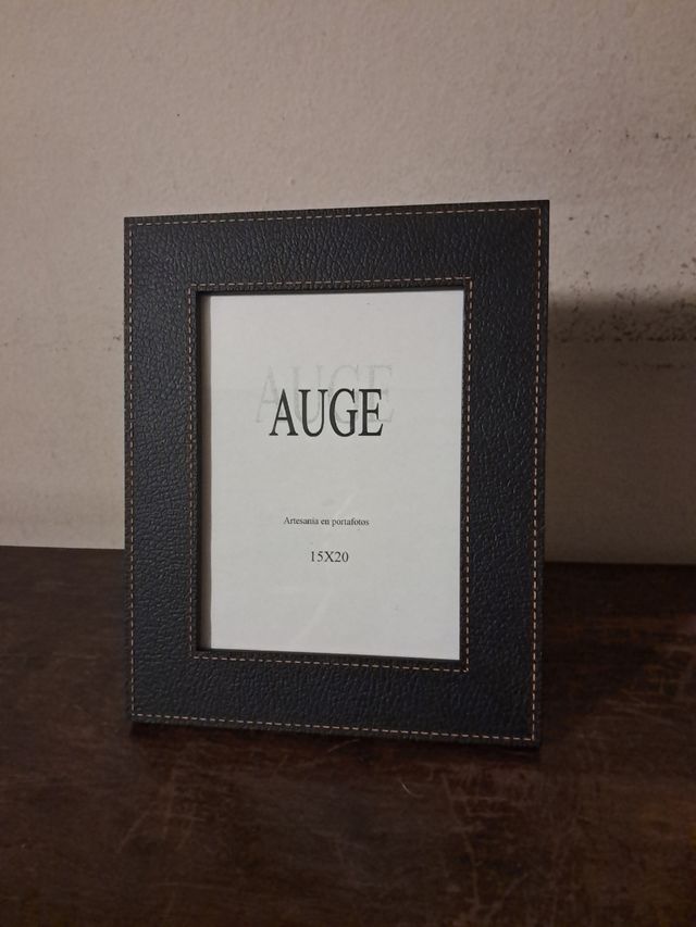 Marco de fotos AUGE - Efecto Cuero Wengue 15x20