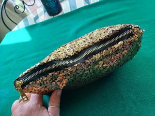 Pochette paillettes oro e multicolor
