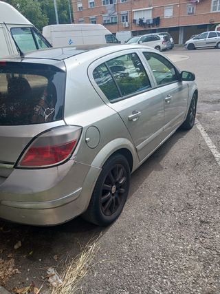 Opel Astra 2007