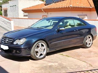 Mercedes-Benz CLK 320