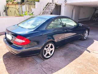 Mercedes-Benz CLK 320