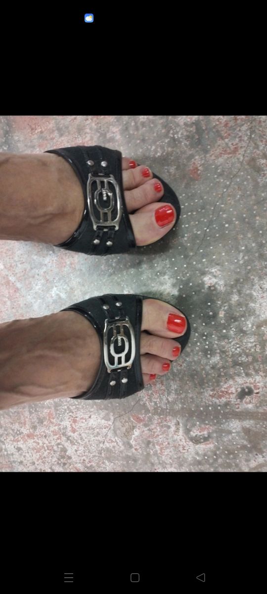 Ciabatte alte Guess nere n.38