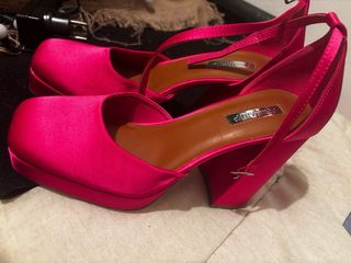 Zapatos tacón rosa  y rojo talla 39