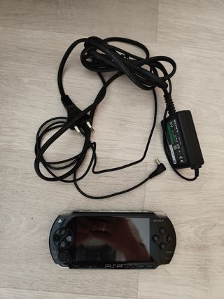 Sony PSP - Consola Portátil Negra Con todos juegos