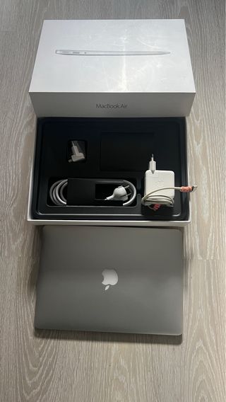 MacBook Air 13 pulgadas Silver de 2015 (Apple)