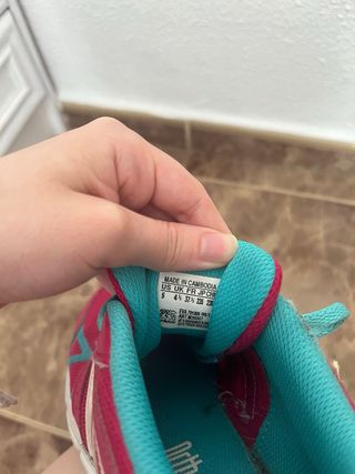 Zapatillas Adidas rosa-turquesa