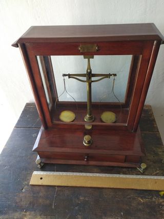 Balanza Antigua Farmacia - Bascula y pesos