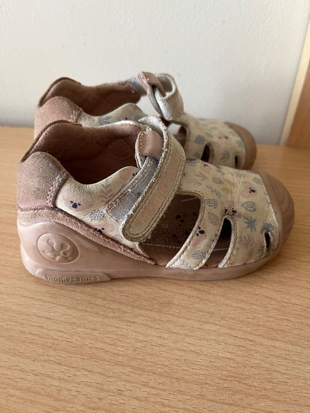 Sandalias Biomecanics niña talla 22