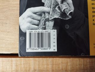 Libro - Nunca seré tu héroe