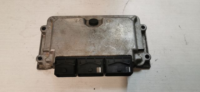 0281001839 CENTRALITA MOTOR (2)