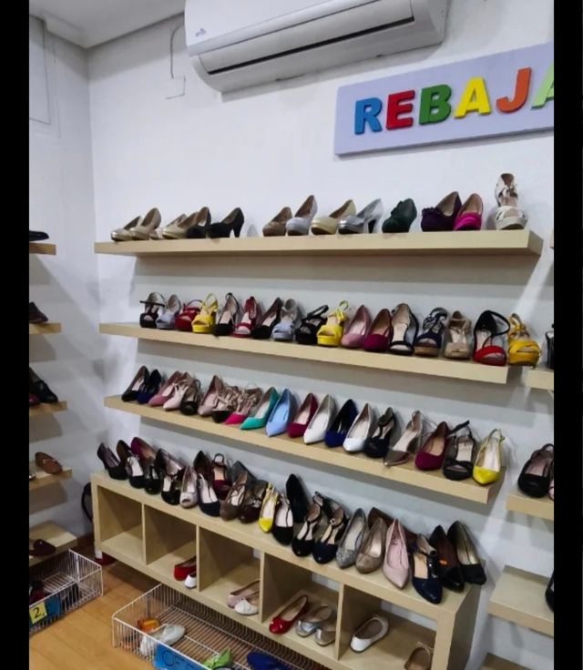 Liquidación zapatos: Stock  1250 pares