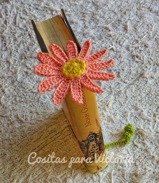 Crochet: margarita marcapáginas... Consulta lote ❤