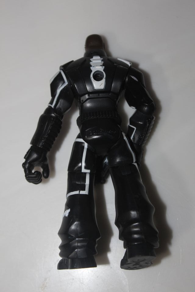 AÇÃO HOMEM ÁTOMO ALFA ADOLESCENTES NA MÁQUINA OPERAÇÕES NOTURNAS