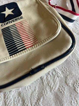 Bolso bandolera Converse blanco y azul