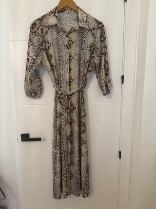 Vestido serpiente midi