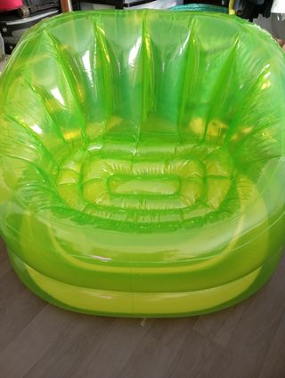Sillón inflable intex, gratis inflador de pie.