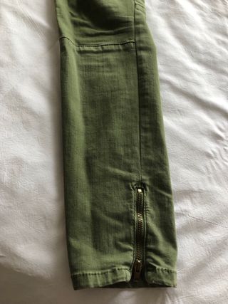 Pantalones Zara Woman - Verde Oliva - T-S