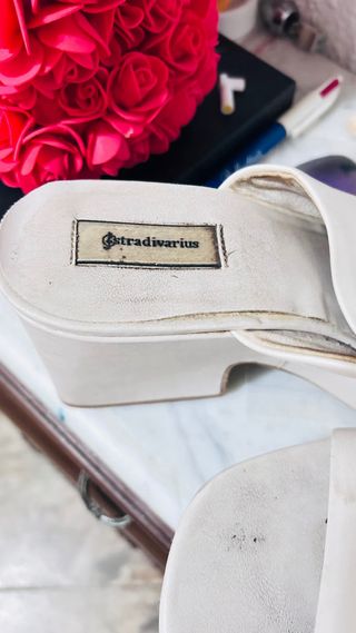 Zapatos plataforma beige mujer