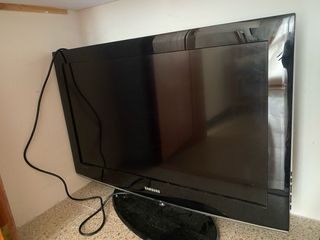 TV Samsung - Televisión negra