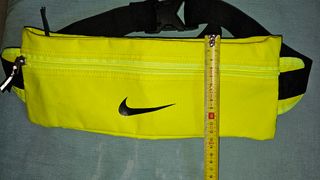 Riñonera Nike Amarilla - Deportiva