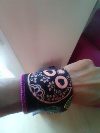 Muñequeras con Calaveras