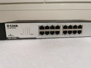 Switch D-Link DES-1016D 16 puertos