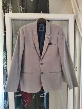 Americana gris talla L
