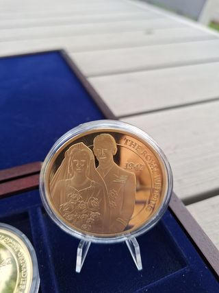 Collezione Medaglie Regina Elisabetta II Anno 2012