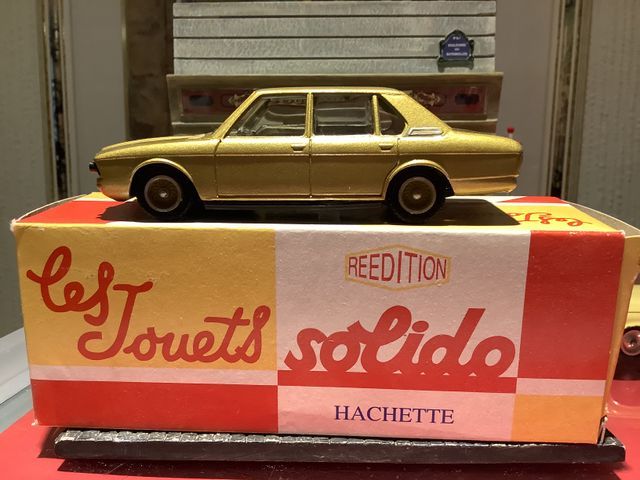 BMW 530 1/43 Francia - Coche Sólido