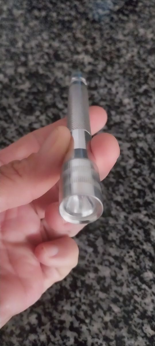 Linterna plateada 12