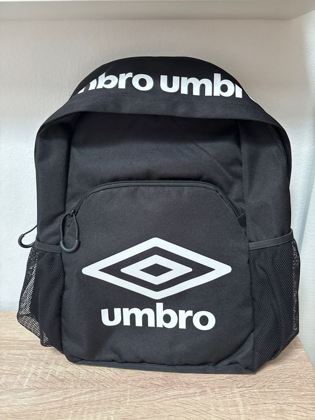 Mochilas Escolares Mochila Umbro Negra Mochila Umbro Negra Trabajo