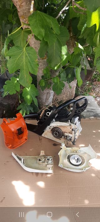 Stihl MS 211 Motosierra