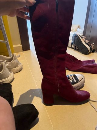 Botas altas burdeos