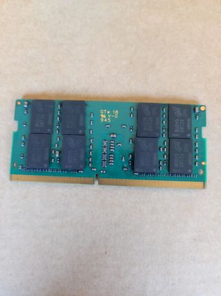 SSD Sandisk SATA 128GB + SK Hynix 8GB DDR4 Crucial