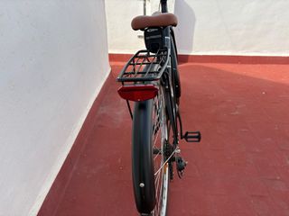 Bicicleta GITANE negra paseo