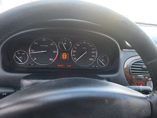 Peugeot 607 (2002)