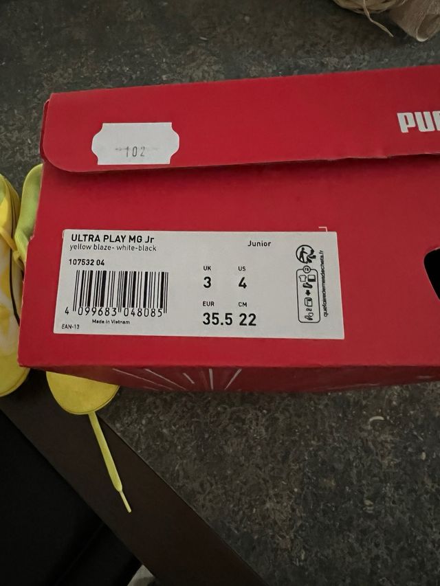 Puma Ultra Play MG Jr - Amarillas