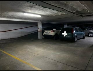 Plaza garaje alquiler - amplia