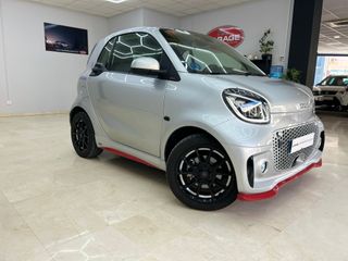 SMART FORTWO 82CV EDICION LIMITADA USHUAIA 60/75. 