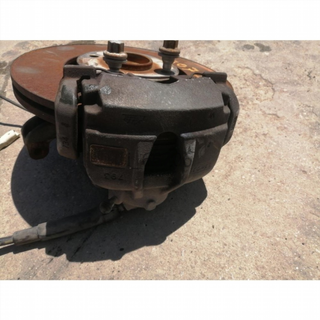 Pinza freno delantera izquierda Peugeot 30