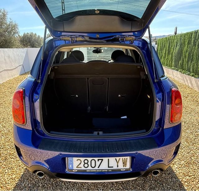 MINI Countryman 2016