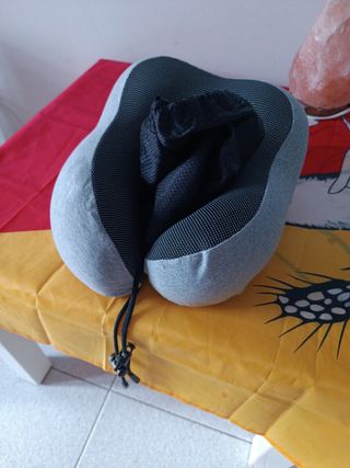 Cuscino da viaggio - collo grigio