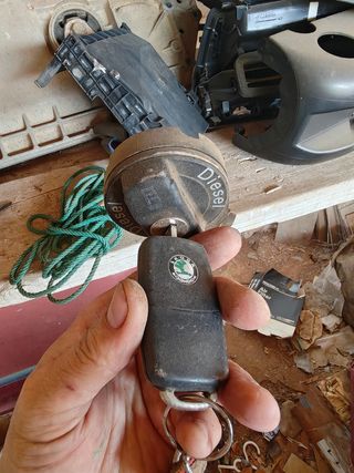 Tapón Gasoil Skoda Octavia 2008, no incluye llave
