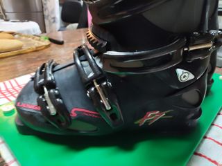 Par de  botas para esquí LANGE F7